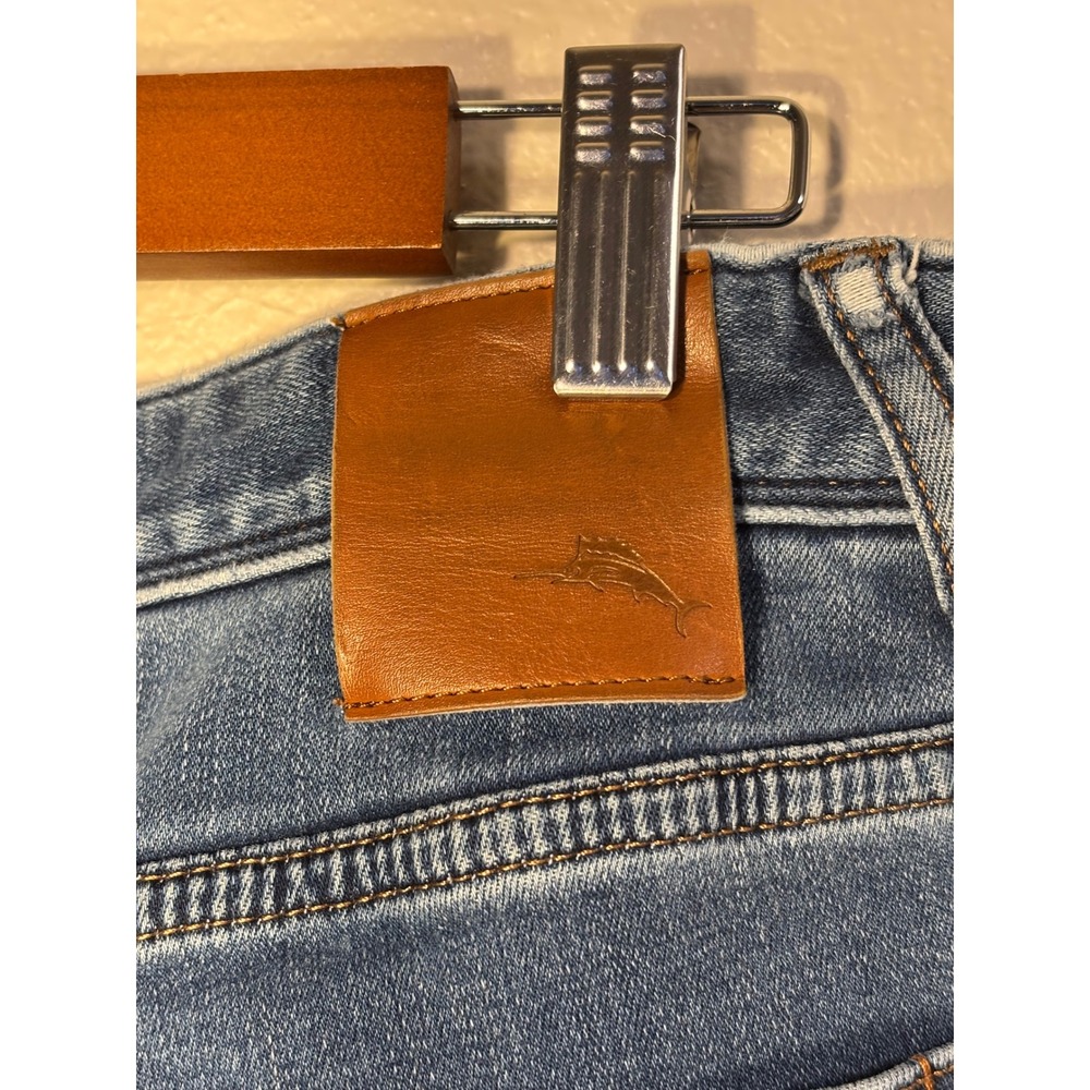 Tommy Bahama Mens Straight Leg Denim Jeans Medium Wash Blue 33x34 - Picture 5 of 7